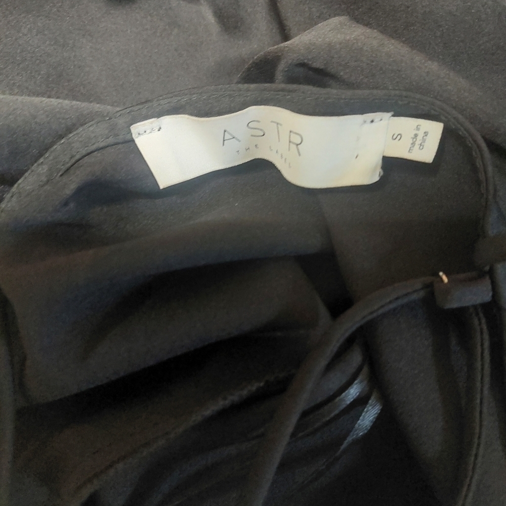 ASTR THE LABEL DRESS - Picture 5 of 5